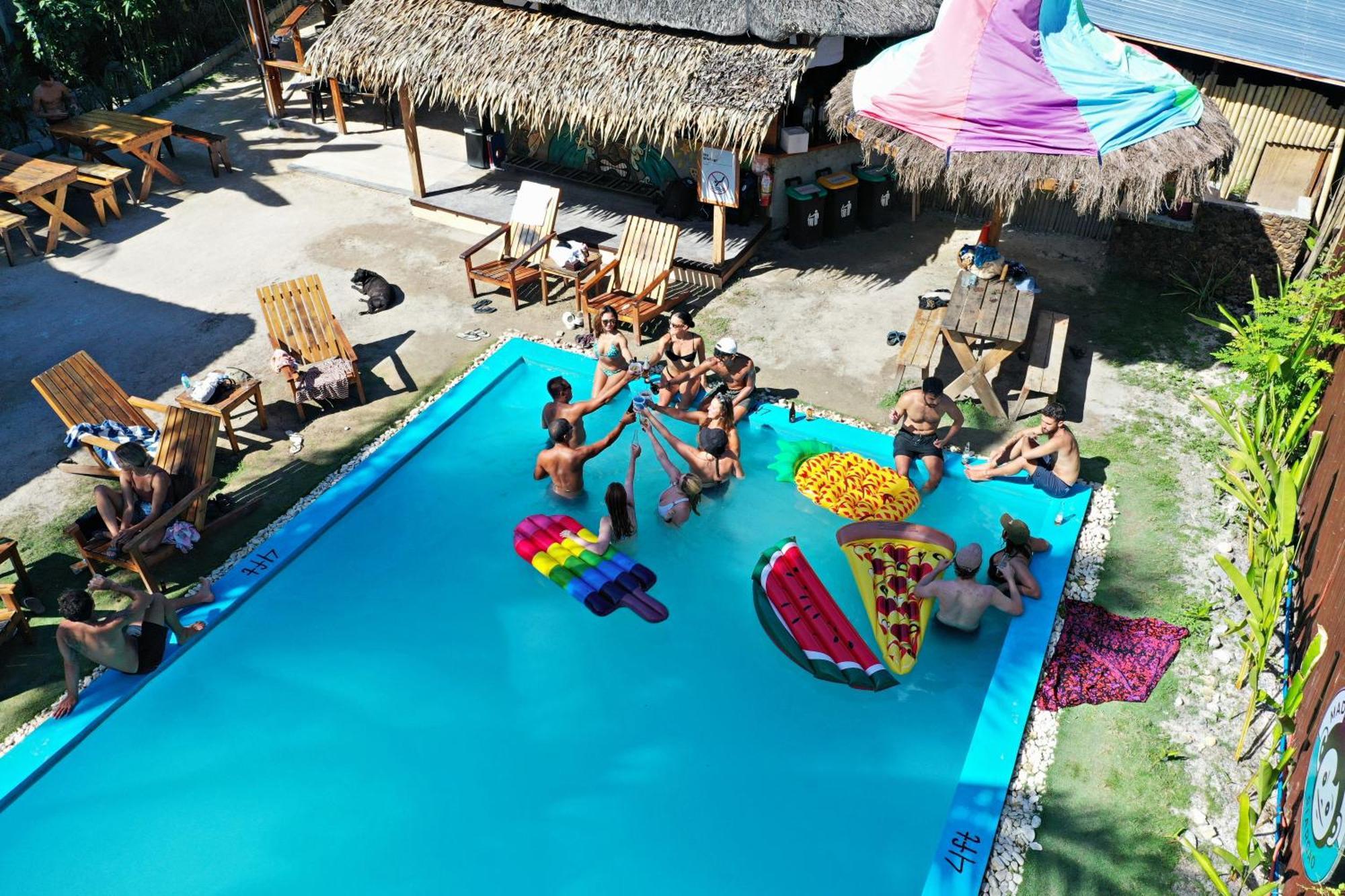 Mad Monkey Hostel Siargao (Adults Only) General Luna  Zewnętrze zdjęcie